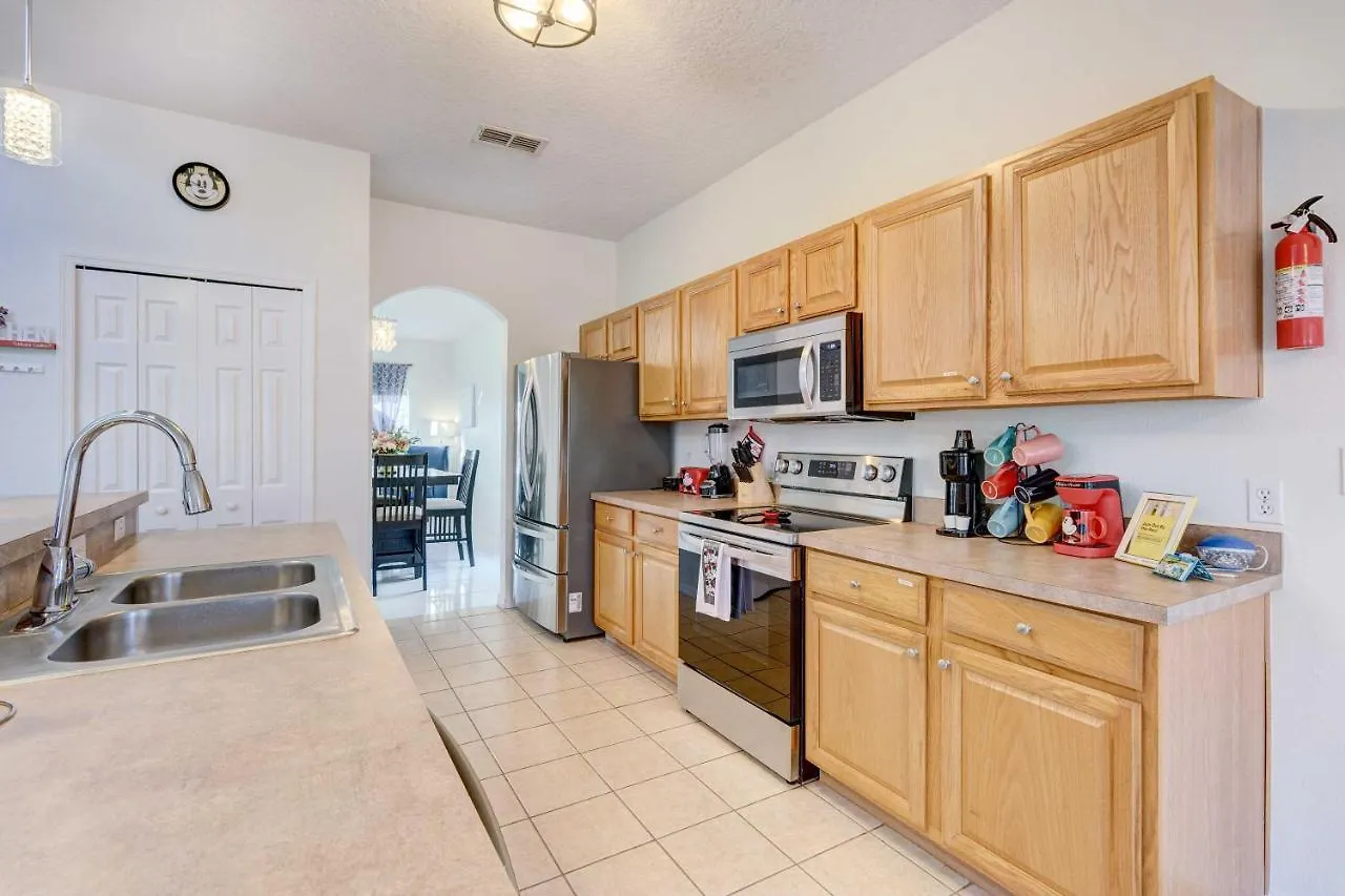 Family-Friendly Davenport Home - 9 Mi To Disney! 0*,  ארצות הברית